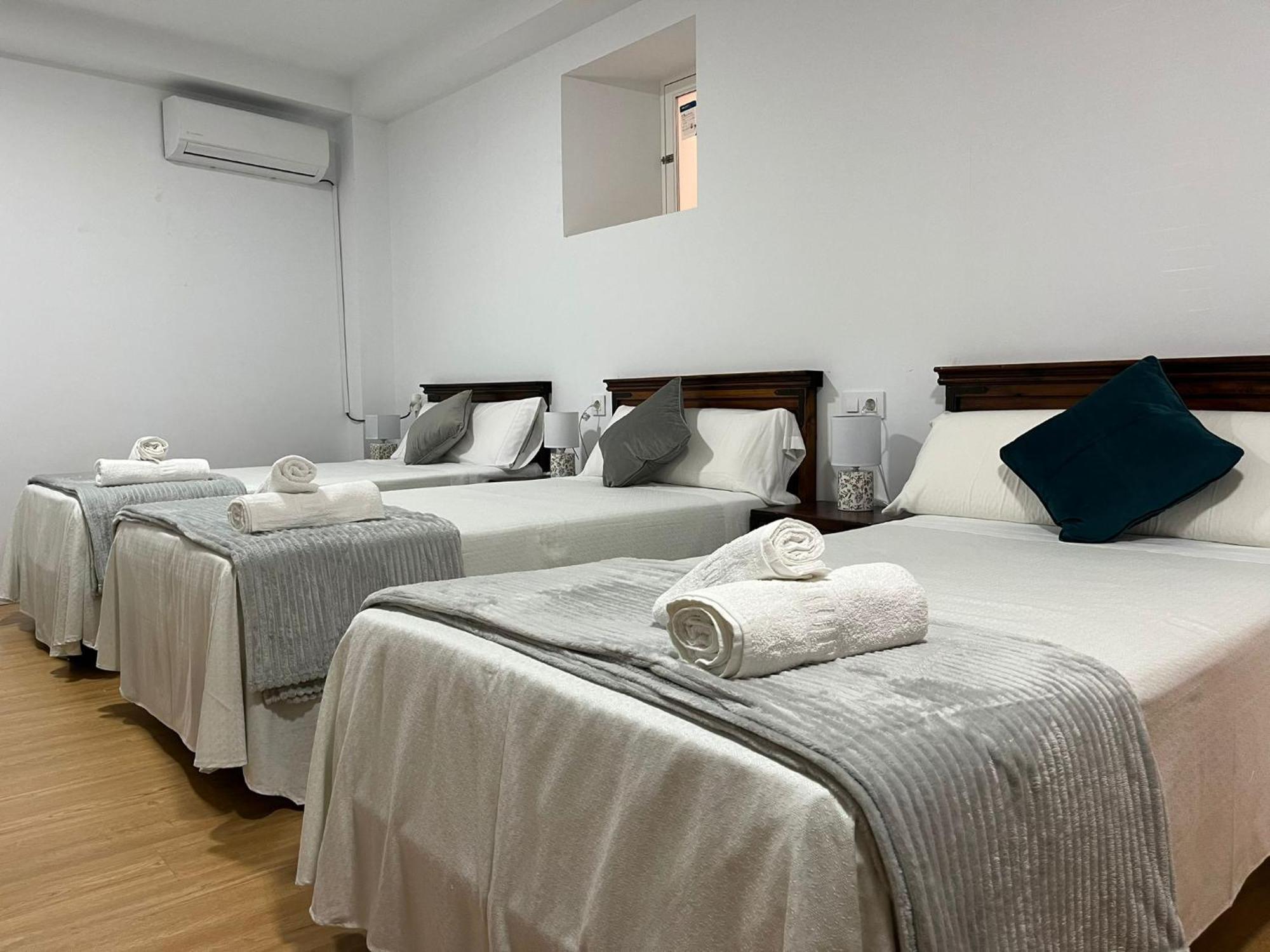 Clarisas Suites Carmona  Exterior photo